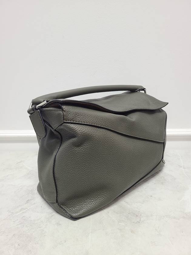 Dark Khaki Green Grain Calfskin Puzzle Bag Large - LOEWE - BALAAN 4