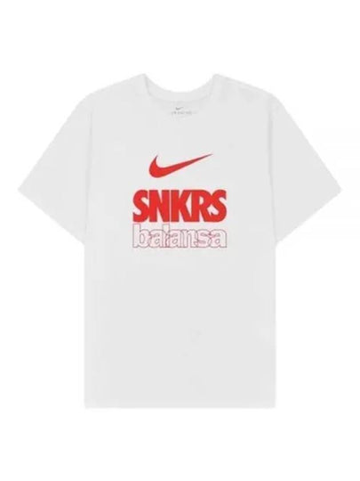 SNKRS 4th Anniversary Members Only T-Shirt White CZ6366 100 - NIKE - BALAAN 2