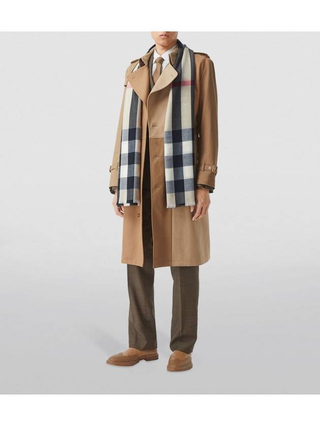 Lightweight Check Cashmere Scarf Beige - BURBERRY - BALAAN 4