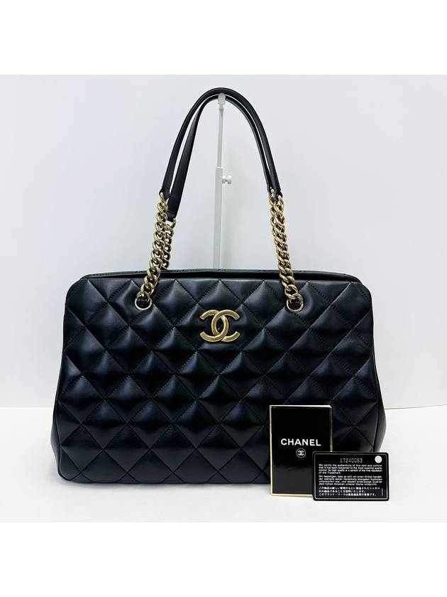 Black Lambskin Crown 17th Vintage Chain Large Shoulder Bag Square 4VCHB22378 - CHANEL - BALAAN 2