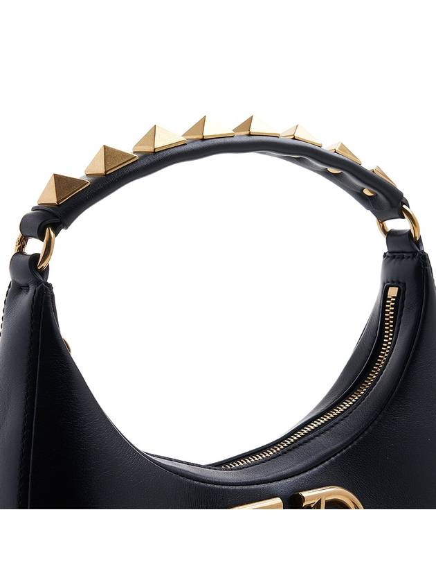 Roman Stud Strap V Logo Shoulder Bag Black - VALENTINO - BALAAN 9