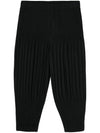 Pleated Detail Shorts Black - ISSEY MIYAKE - BALAAN 1