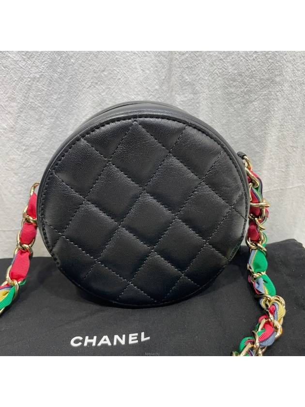 women cross bag - CHANEL - BALAAN 6