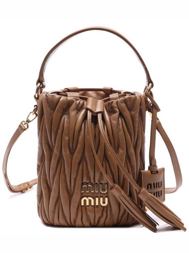 Women's Matelasse Bucket Shoulder Cross Bag 5BE085 N88 F098L V OOO 24S - MIU MIU - BALAAN 1