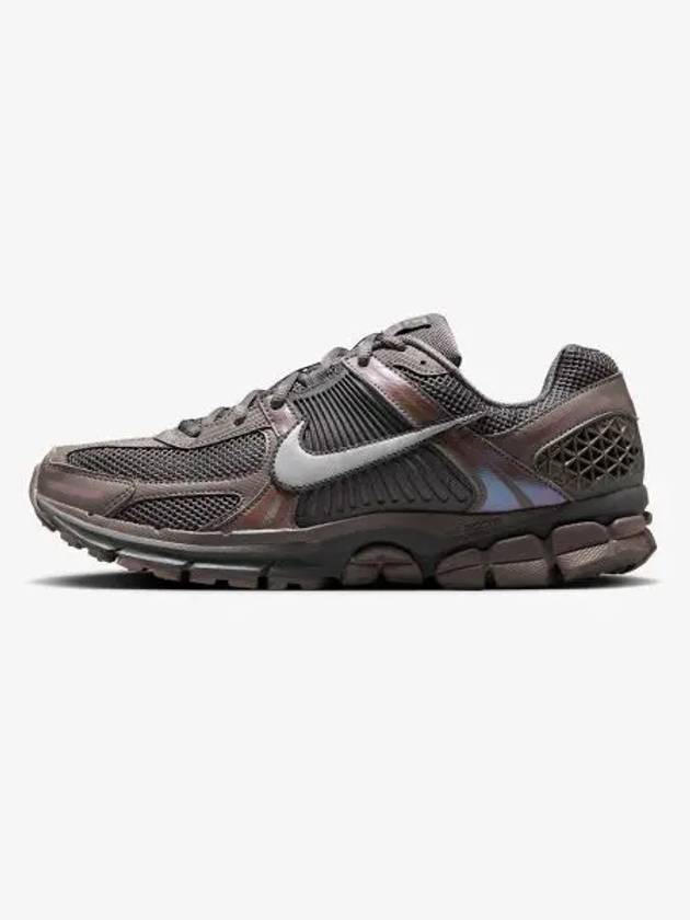 Air Zoom Vomero 5 Low Top Sneakers Cave Stone - NIKE - BALAAN 2