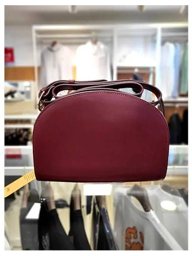 Demi Lune Half Moon Cross Bag Burgundy - A.P.C. - BALAAN 5