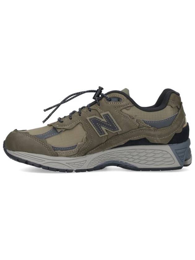 2002R Low Top Sneakers Dark Moss - NEW BALANCE - BALAAN 4