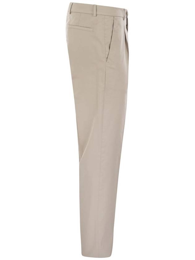 Garment-dyed Leisure Fit Trousers in American Pima Comfort Cotton with Pleats - BRUNELLO CUCINELLI - BALAAN 3