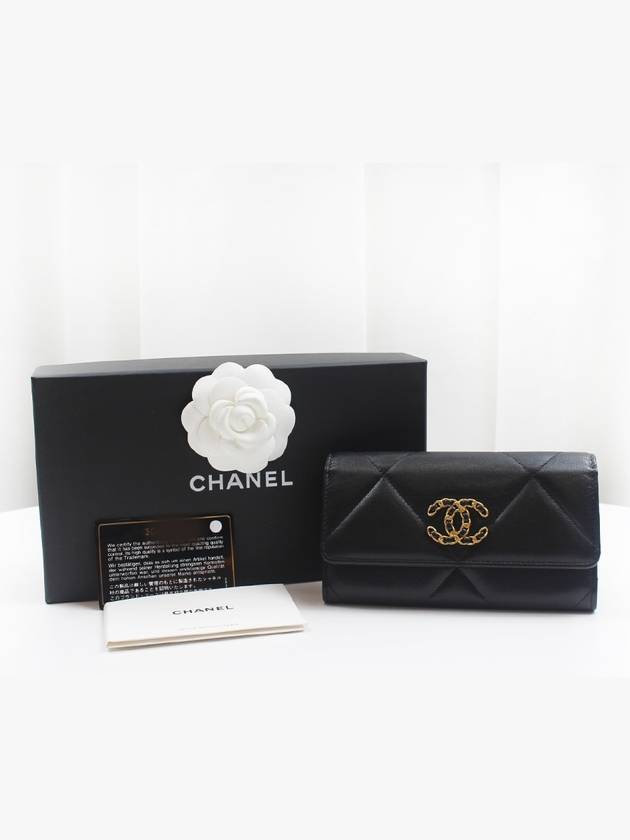 19 flap medium wallet lambskin black gold plated 30th unit AP0953 - CHANEL - BALAAN 2