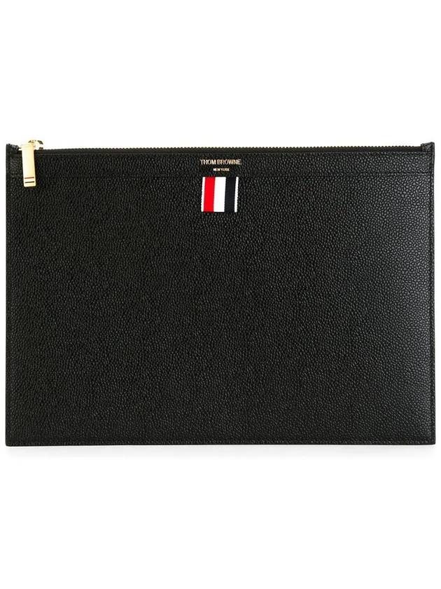 Pebble Grain Three Stripes Zipper Small Clutch Bag Black - THOM BROWNE - BALAAN 3