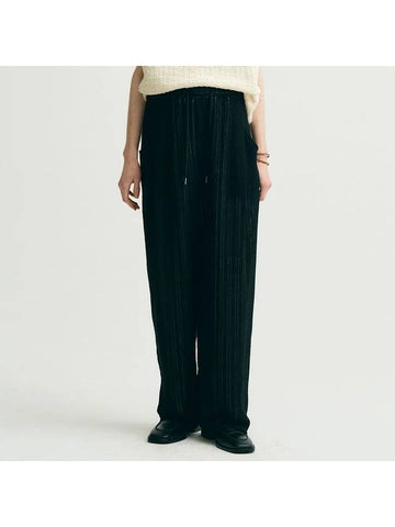 One Tuck Wide Lace Pants Black - NOIRER - BALAAN 1