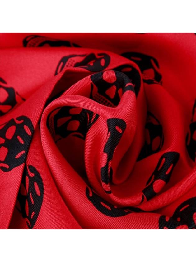 Women's 100% Silk Scarf Muffler Red 590929 3001Q 6460 - ALEXANDER MCQUEEN - BALAAN 4