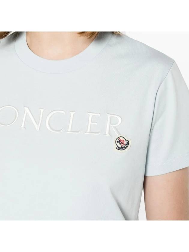 Embossed Logo Women s Cotton Short Sleeve T Shirt 8C00006 829HP - MONCLER - BALAAN 5