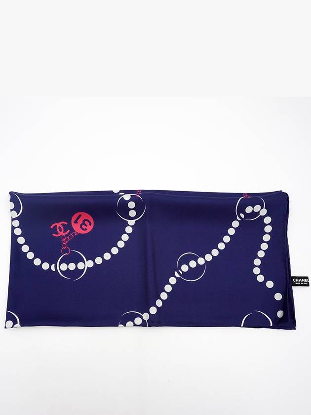 Women s Square Silk Scarf in Pearls - CHANEL - BALAAN 8