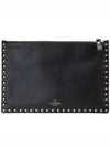 Rockstud Medium Clutch Bag Black - VALENTINO - BALAAN 5