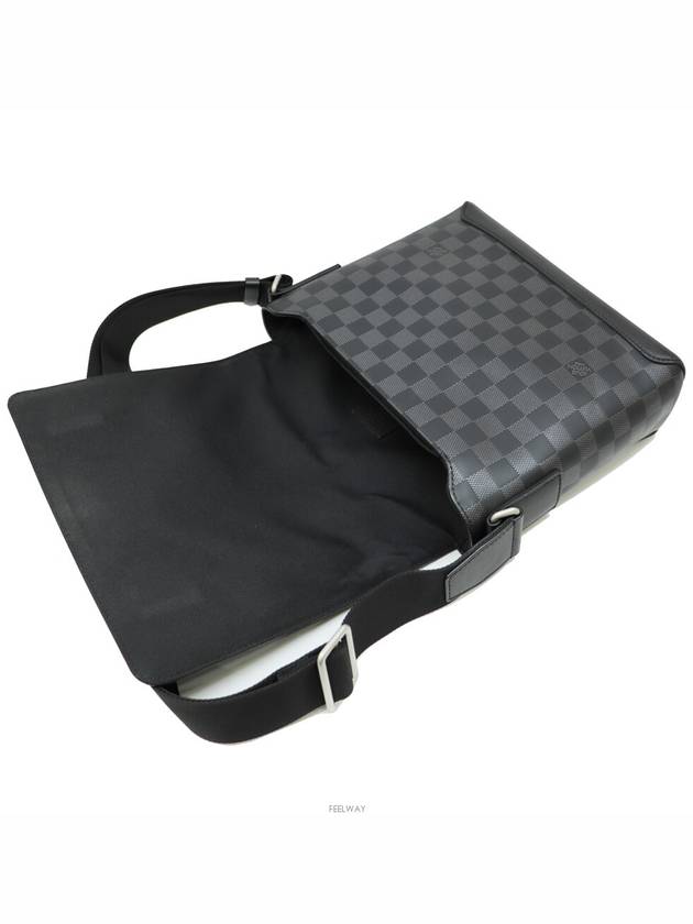 Rare product good condition Infini District PM messenger bag cross n41285 - LOUIS VUITTON - BALAAN 7