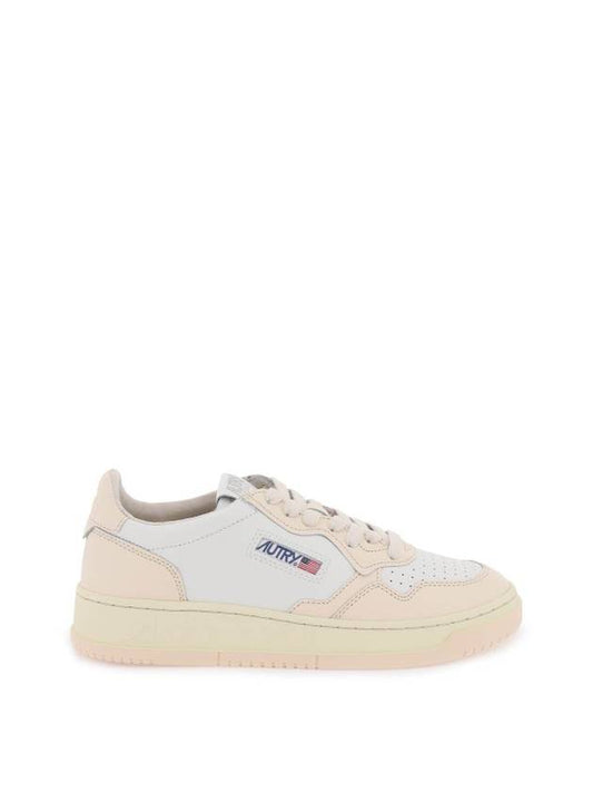 Women's Medalist Bi-Color Low-Top Sneakers Beige - AUTRY - BALAAN 1