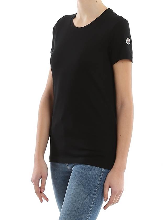 Logo Patch Black Women s Short Sleeve T Shirt 8C73200 V8058 - MONCLER - BALAAN 6