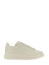 Men's Oversized Leather Low Top Sneakers White - ALEXANDER MCQUEEN - BALAAN 2