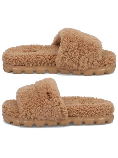 Women's Cozetta Curly Slippers Chestnut - UGG - BALAAN 2