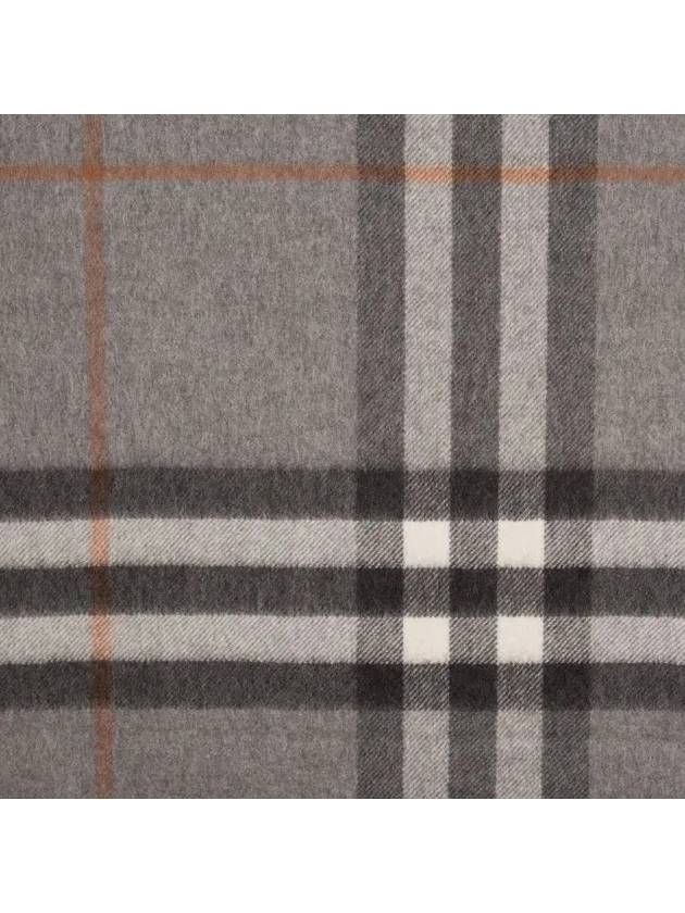 Classic Check Cashmere Scarf Grey - BURBERRY - BALAAN 3