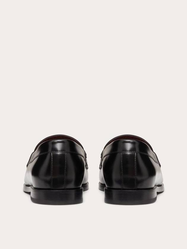 V Logo Chain Leather Loafers Black - VALENTINO - BALAAN 4