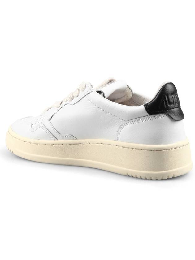 Medalist Goatskin Low Top Sneakers White - AUTRY - BALAAN 7