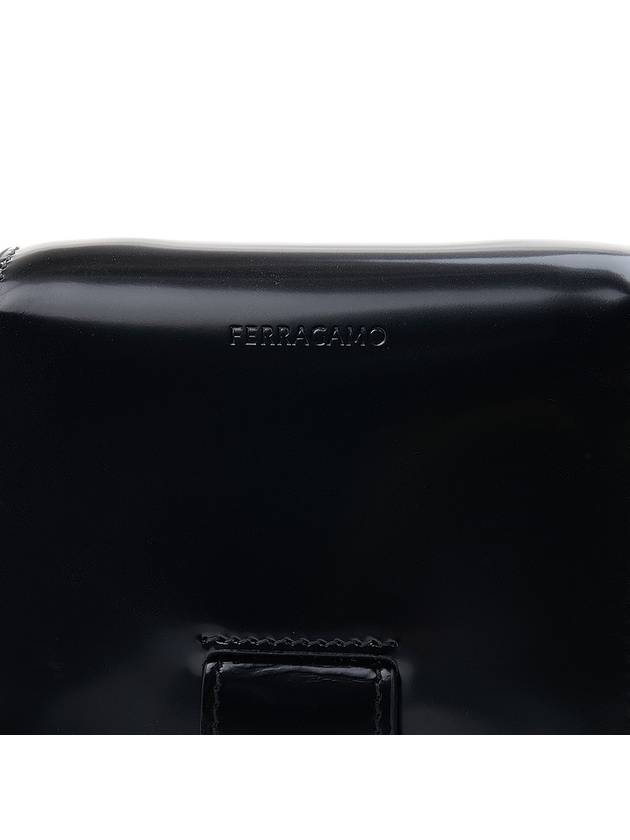 Gancini Strap Card Wallet Black - SALVATORE FERRAGAMO - BALAAN 8