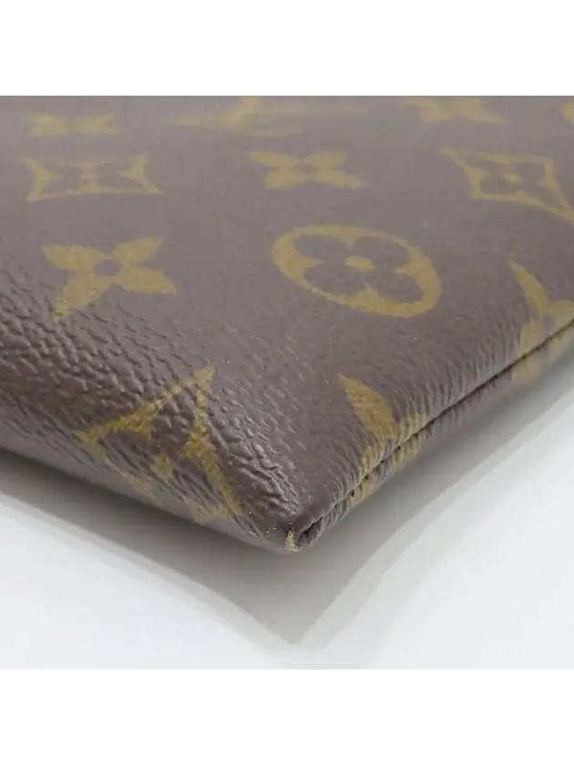 M69411 Clutch Bag - LOUIS VUITTON - BALAAN 5