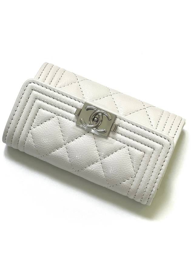 Boy Silver Caviar Card Wallet White - CHANEL - BALAAN 4