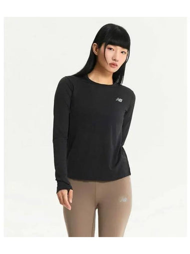 NBNDE4P032 WOMEN Athletics Long Sleeve T Shirt BLACK - NEW BALANCE - BALAAN 1