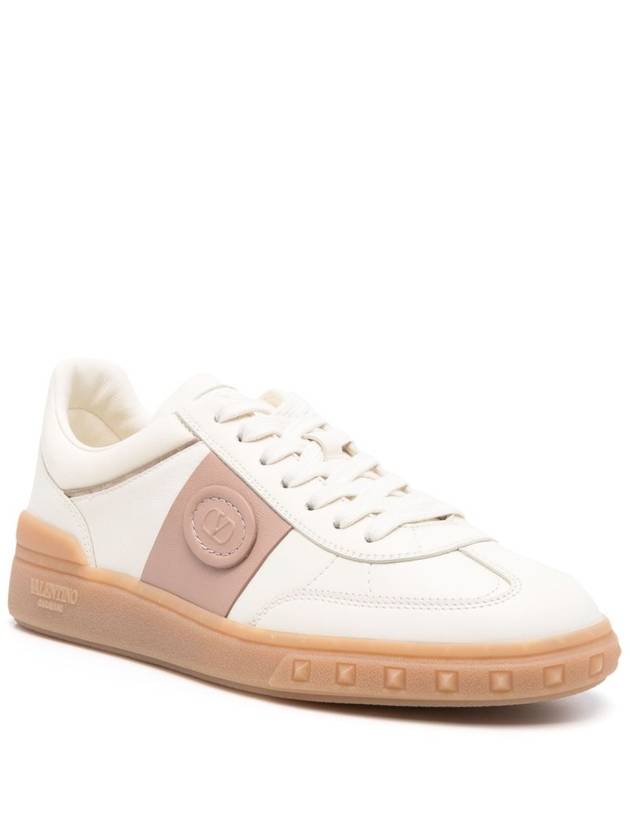 Valentino Garavani Sneakers Ivory - VALENTINO - BALAAN 3