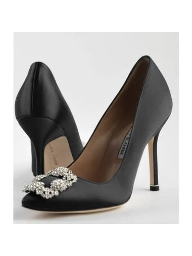 Hangisi Black Satin Jewel Buckle Pumps 9XX 0318 0029 001 - MANOLO BLAHNIK - BALAAN 1