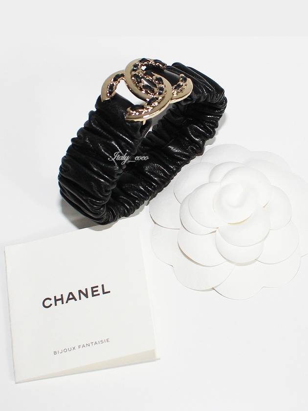 CC logo leather hair scrunchie bracelet gold AB7848 - CHANEL - BALAAN 8