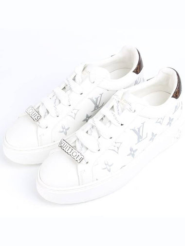 Time Out Initial Sneakers White 35 5 235 - LOUIS VUITTON - BALAAN 1