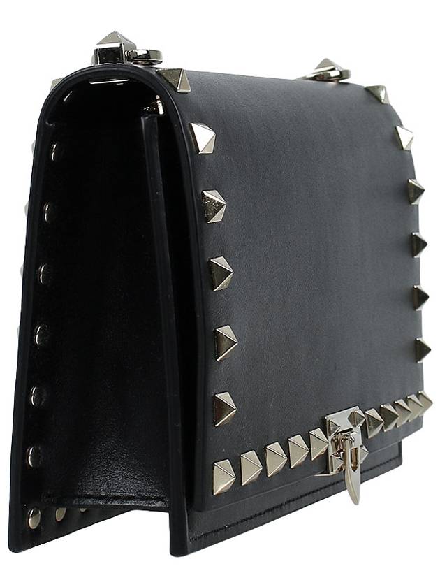 Rockstud Shoulder Bag Black - VALENTINO - BALAAN 5