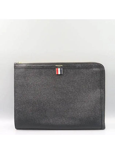 MAC074A Clutch Bag - THOM BROWNE - BALAAN 1