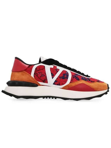 V Logo Signature Lace Runner Low Top Sneakers Red - VALENTINO - BALAAN 1