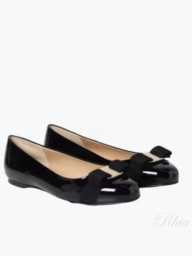 Women’s Varina Bellet Flats Black - SALVATORE FERRAGAMO - BALAAN 2