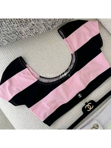 Coco Beach CC Swimsuit Top Black Pink Short Sleeve P76188 - CHANEL - BALAAN 1