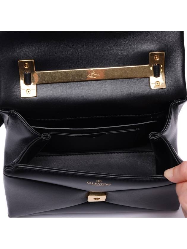 One Stud Nappa Mini Tote Bag Black - VALENTINO - BALAAN 7