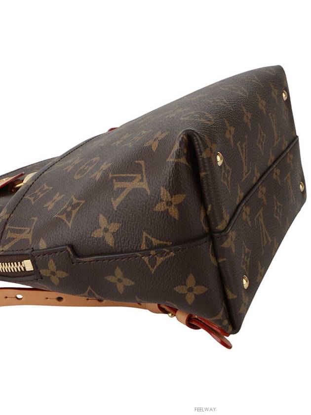 men backpack - LOUIS VUITTON - BALAAN 5