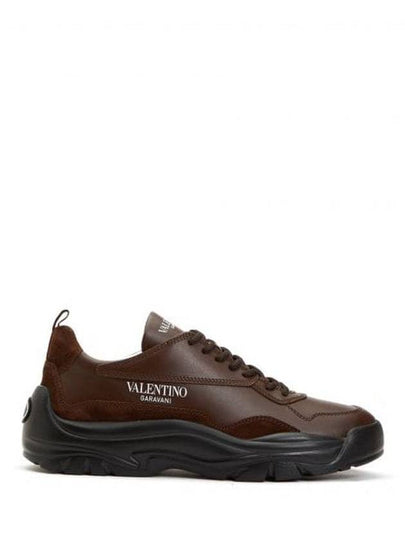 Gumboy Logo Print Leather Low Top Sneakers Brown - VALENTINO - BALAAN 2