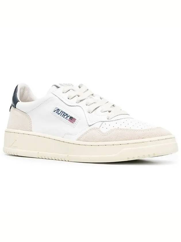 Medalist Navy Tab Low Top Sneakers White Blue - AUTRY - BALAAN 3