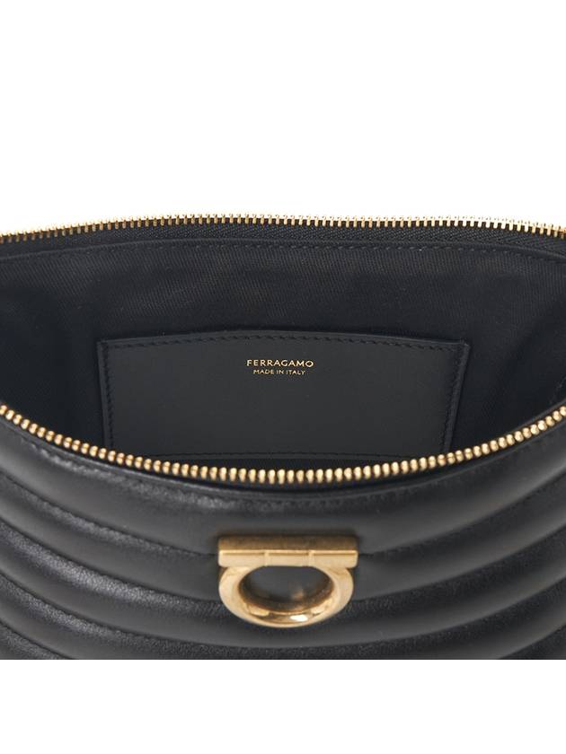 Chain Shoulder Bag Black - SALVATORE FERRAGAMO - BALAAN 9