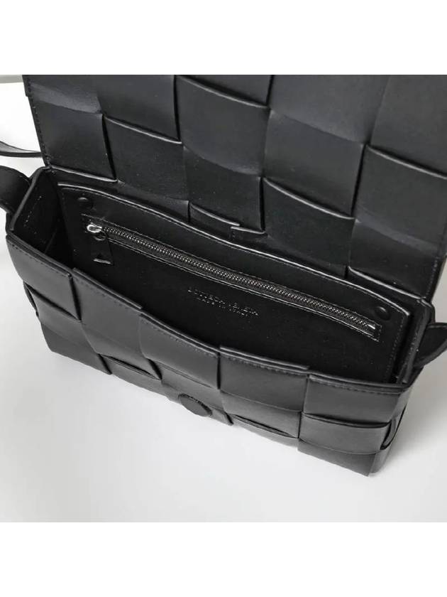 Urban Leather Crossbody Cassette Black Silver - BOTTEGA VENETA - BALAAN 4