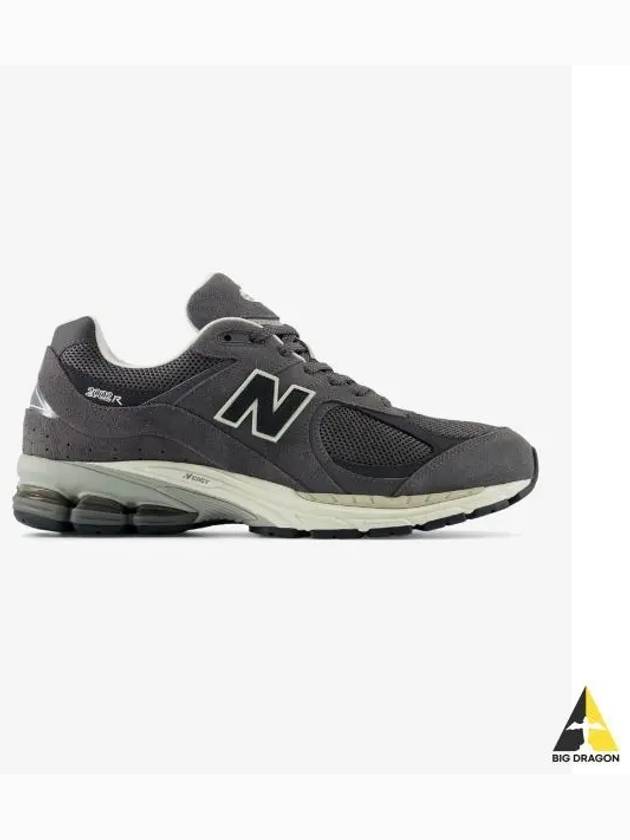 Men s Low Top Sneakers New Balance 2002 Shoes - NEW BALANCE - BALAAN 2