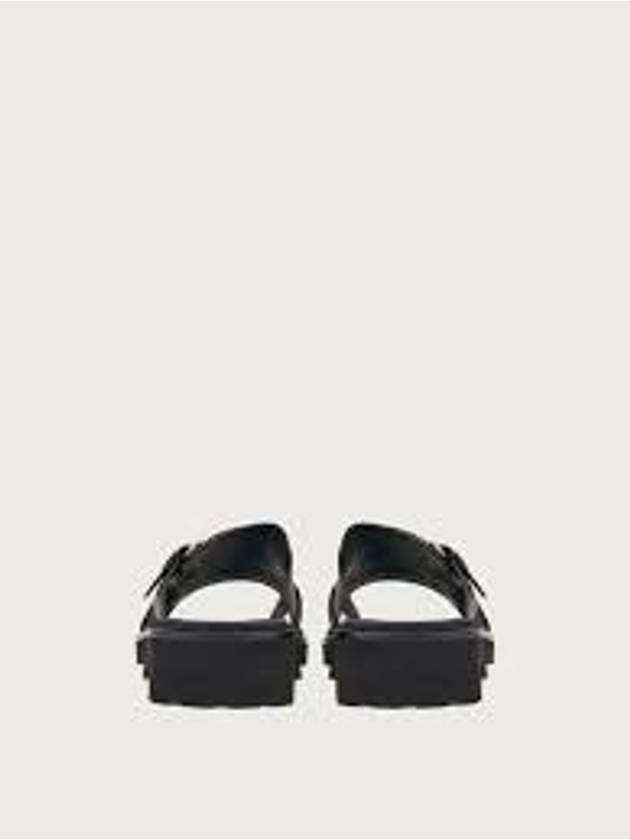 Gancini Buckle Sandals Black - SALVATORE FERRAGAMO - BALAAN 5