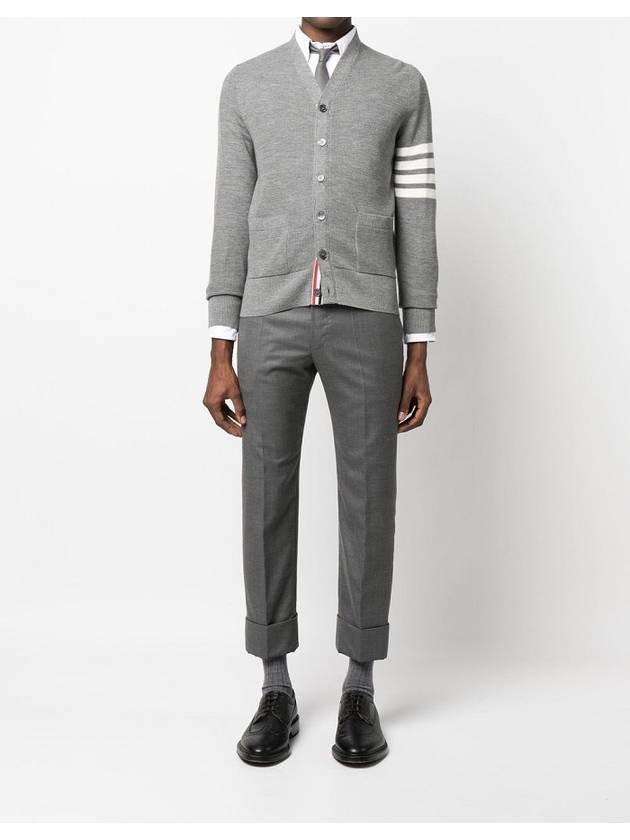 4-Bar Striped Waffle High V-Neck Cardigan Light Grey - THOM BROWNE - BALAAN 6