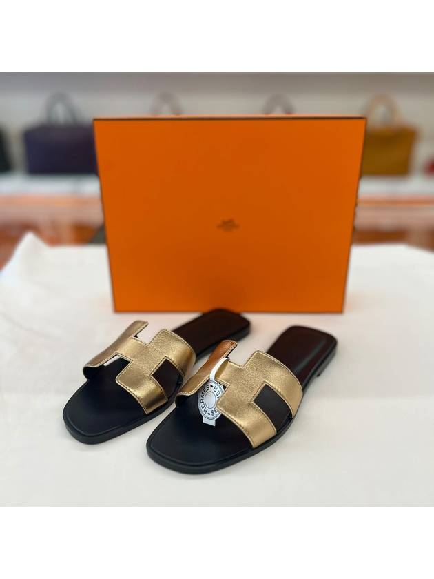 Oran Leather Sandals Slippers Metal Gold - HERMES - BALAAN 2